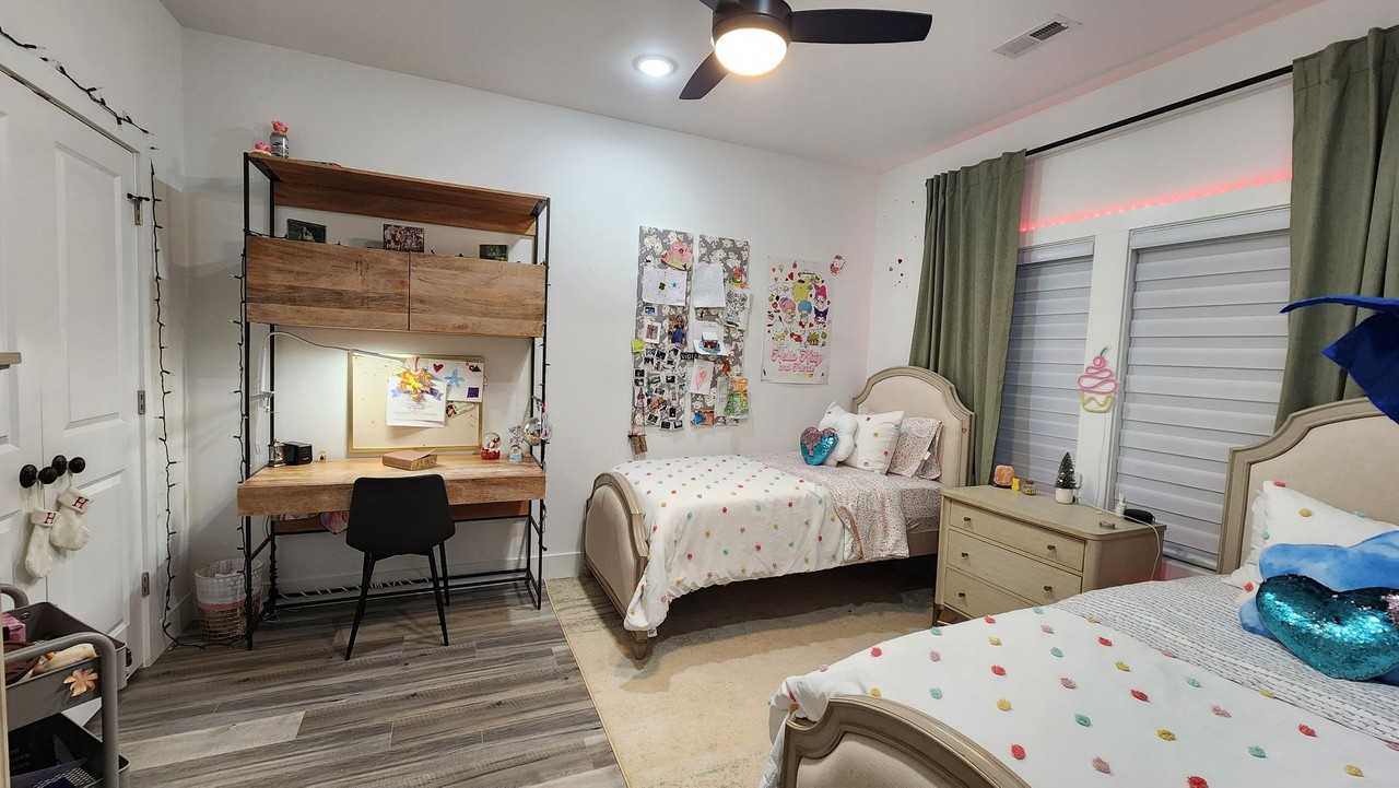 259 R C Thompson Rd - Photo 7 of 11