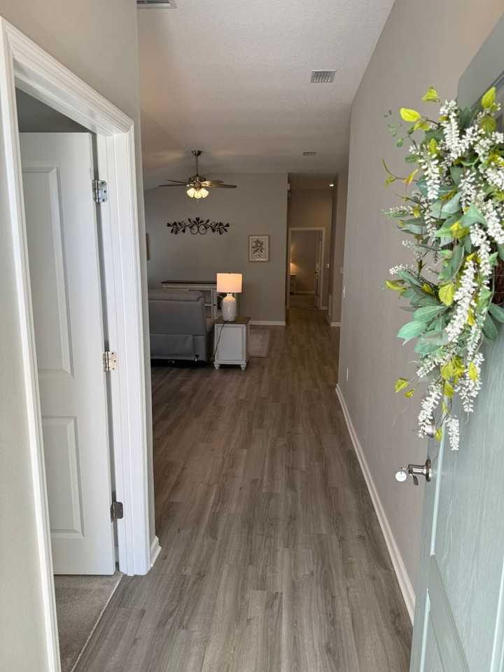 7185 Denver Ave - Photo 3 of 38