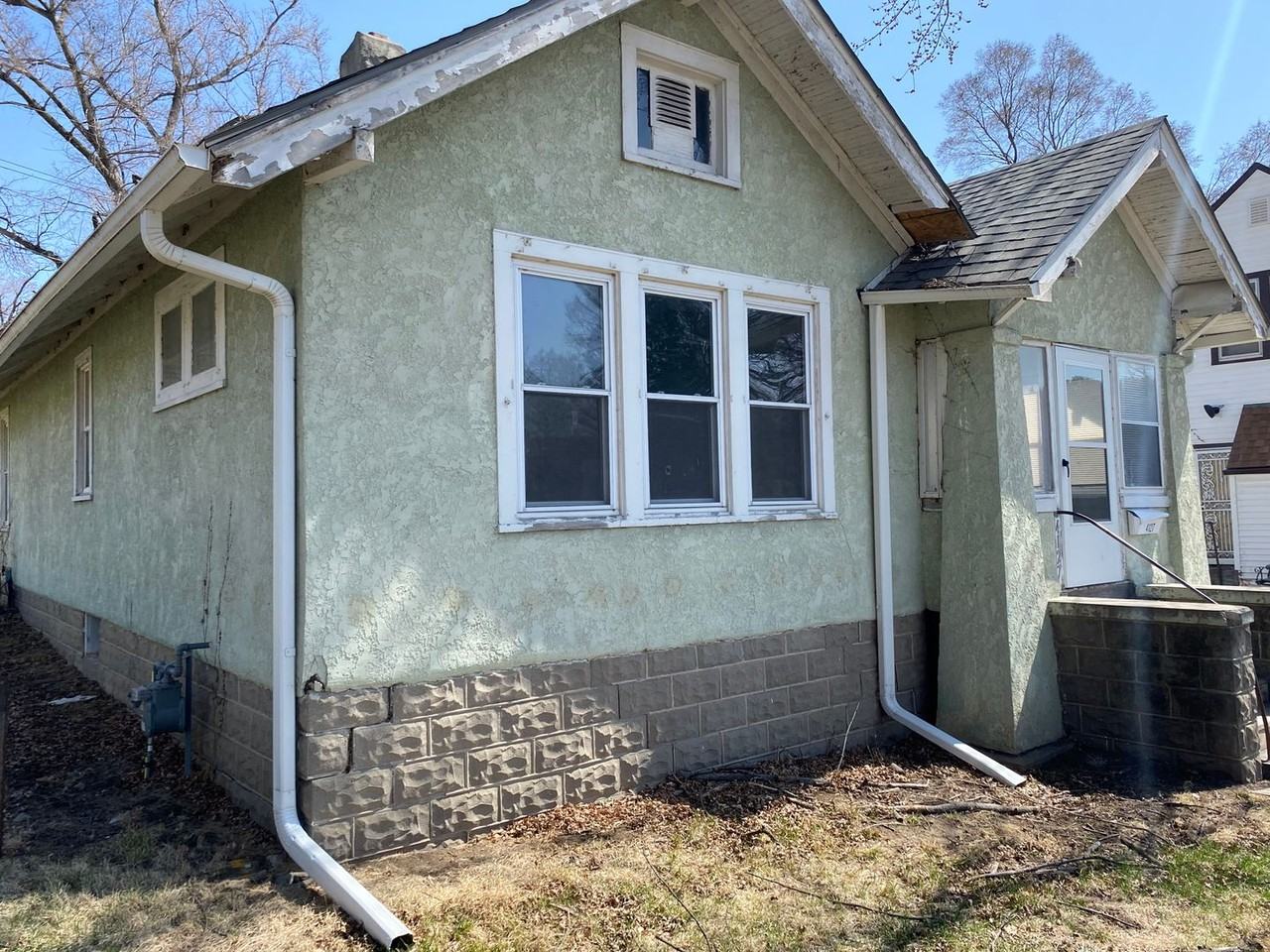 4127 N 38th St - Photo 2 of 23