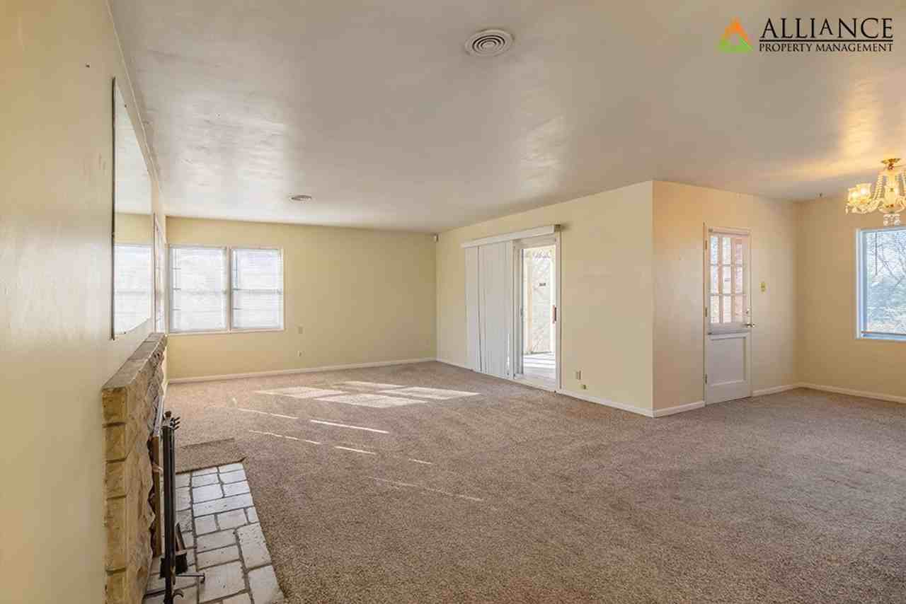 845 Wildcat Rdg - Photo 7 of 24