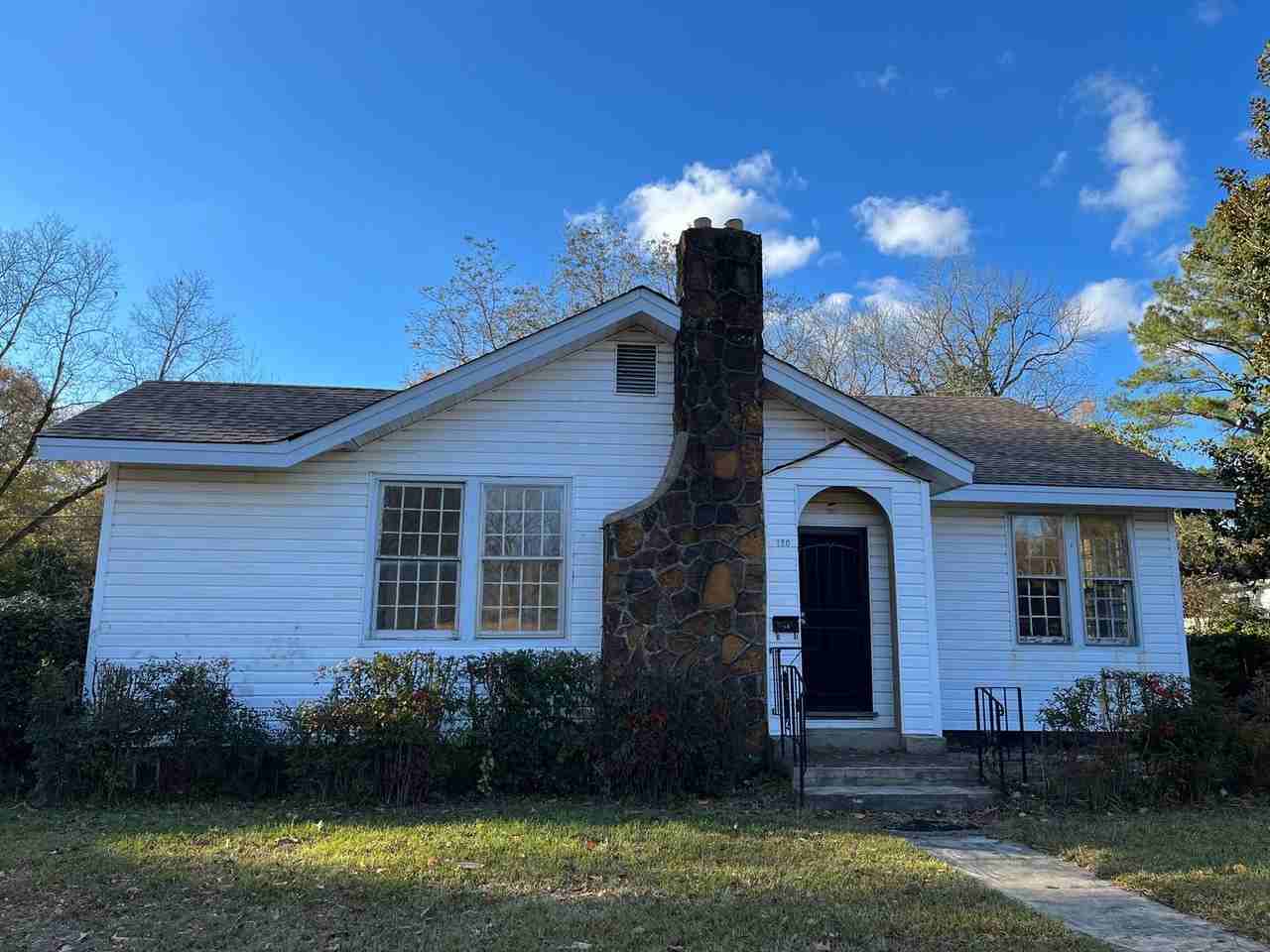 120 S Main St - Photo 3 of 12