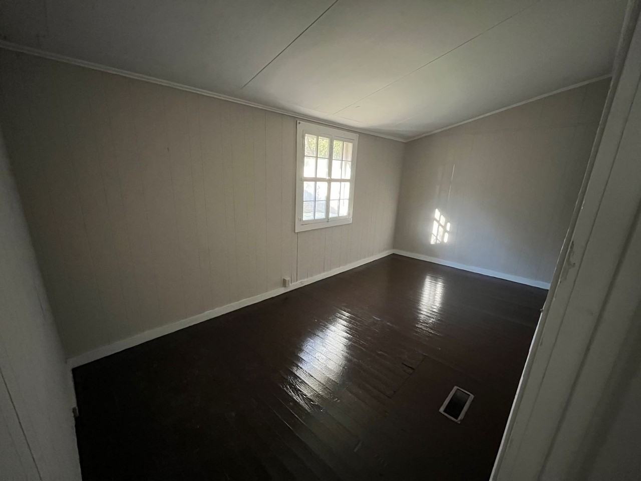 120 S Main St - Photo 2 of 12