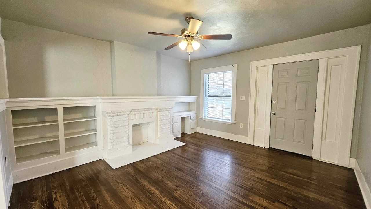 1312 Nw 12th St - Photo 5 of 17