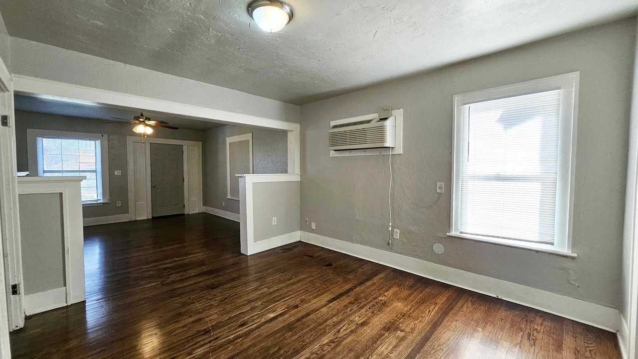 1312 Nw 12th St - Photo 7 of 17