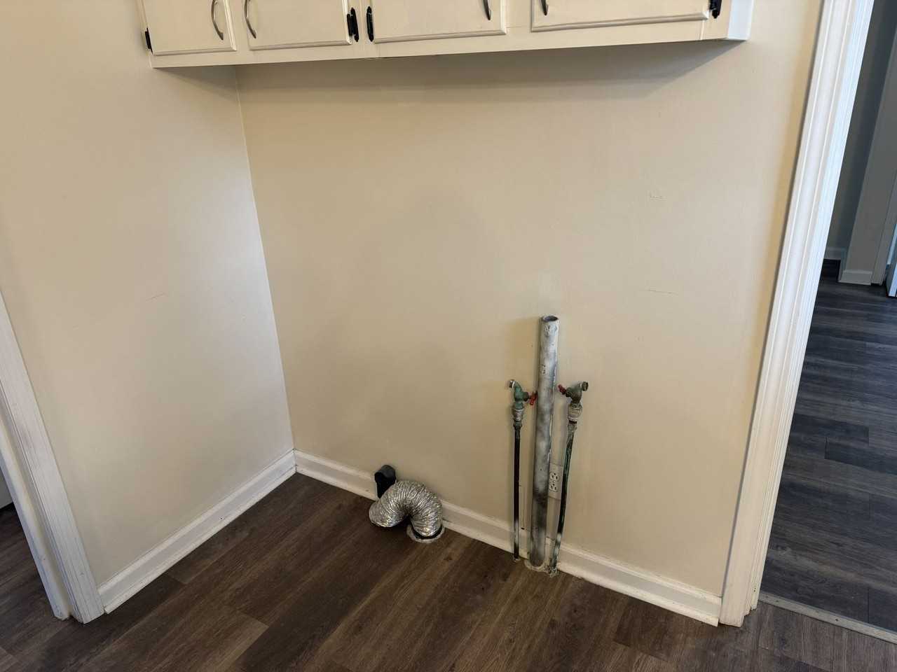 104C Charles St - Photo 6 of 7