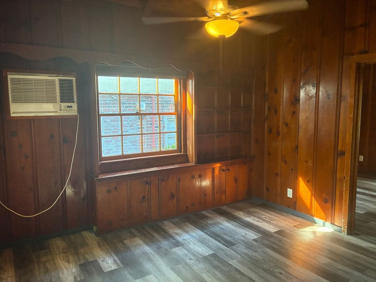 2321 S St #C - Photo 7 of 24