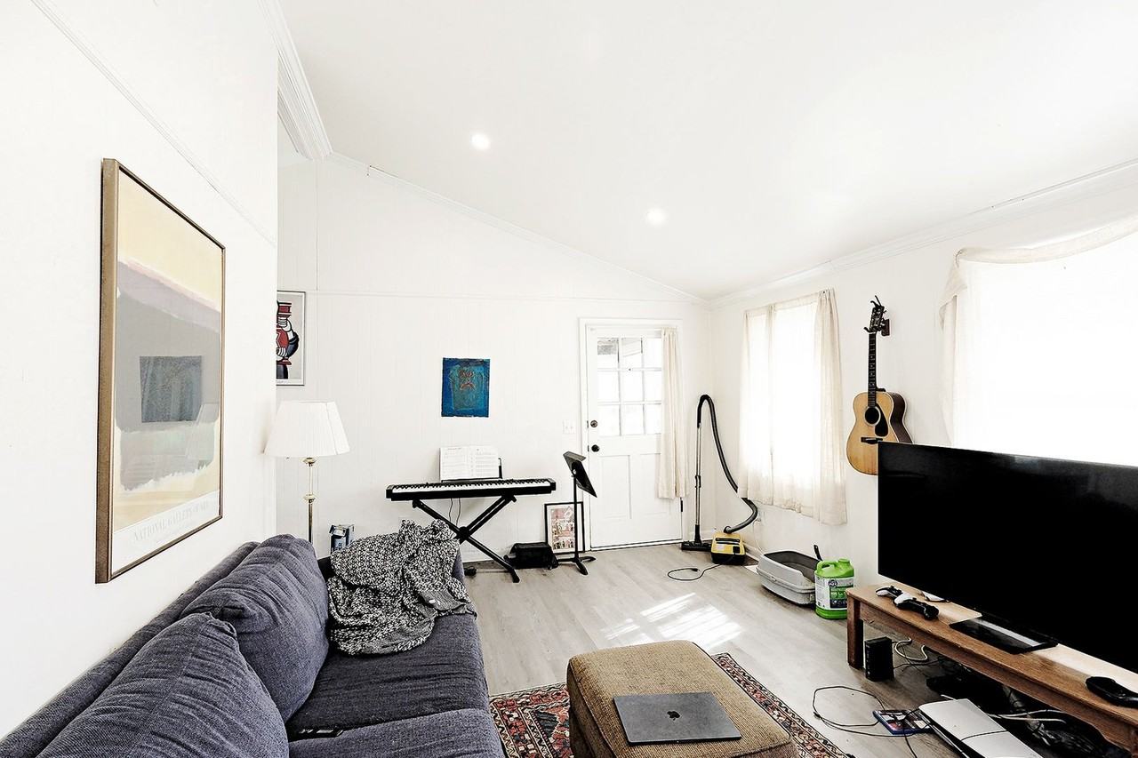 408 Wild Turkey Ln - Photo 3 of 9