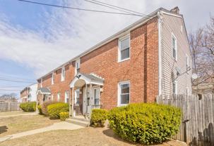 11-17 Putnam Cir - Photo 1 of 1