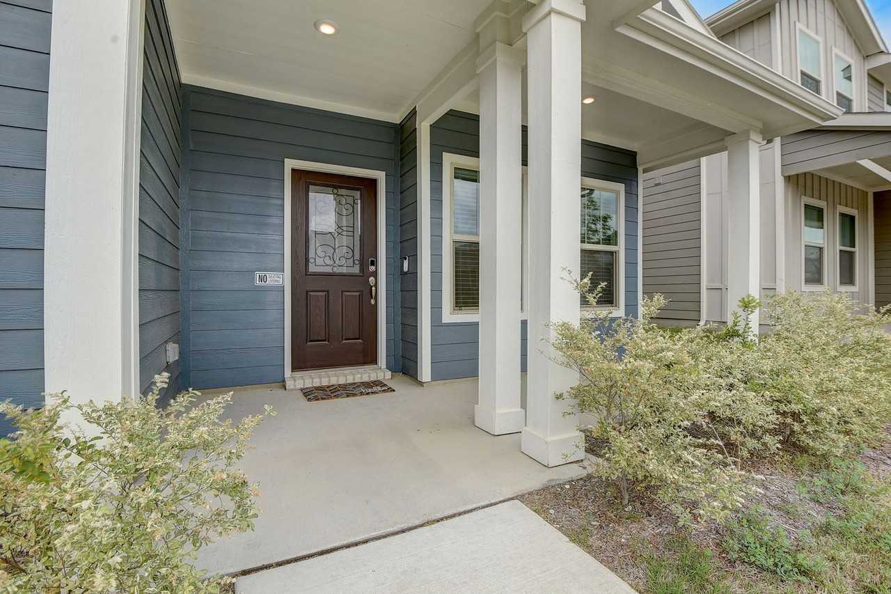 2844 Bursera Ln - Photo 4 of 8