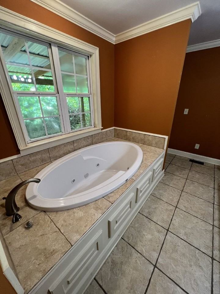 191 Dad Taylor Dr - Photo 6 of 13