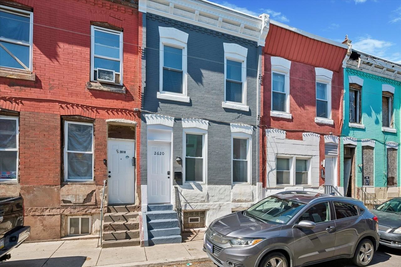 2620 N Bancroft St - Photo 7 of 12