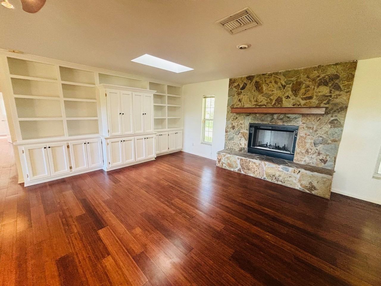 4440 Nw 80th Ave - Photo 5 of 44