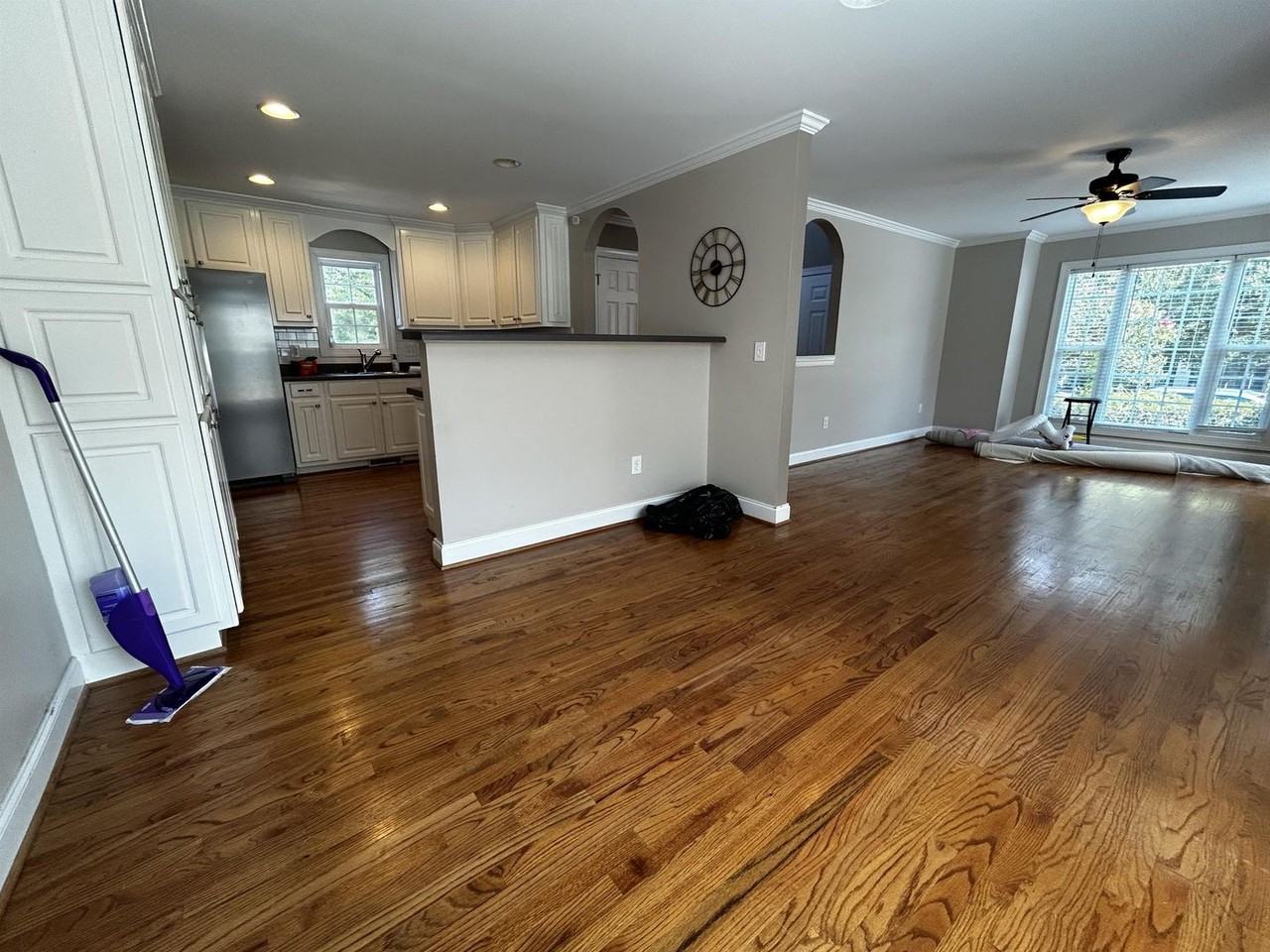 200 Village Way - Photo 5 of 21