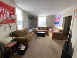 featured image of 1204 Kenwood Ave