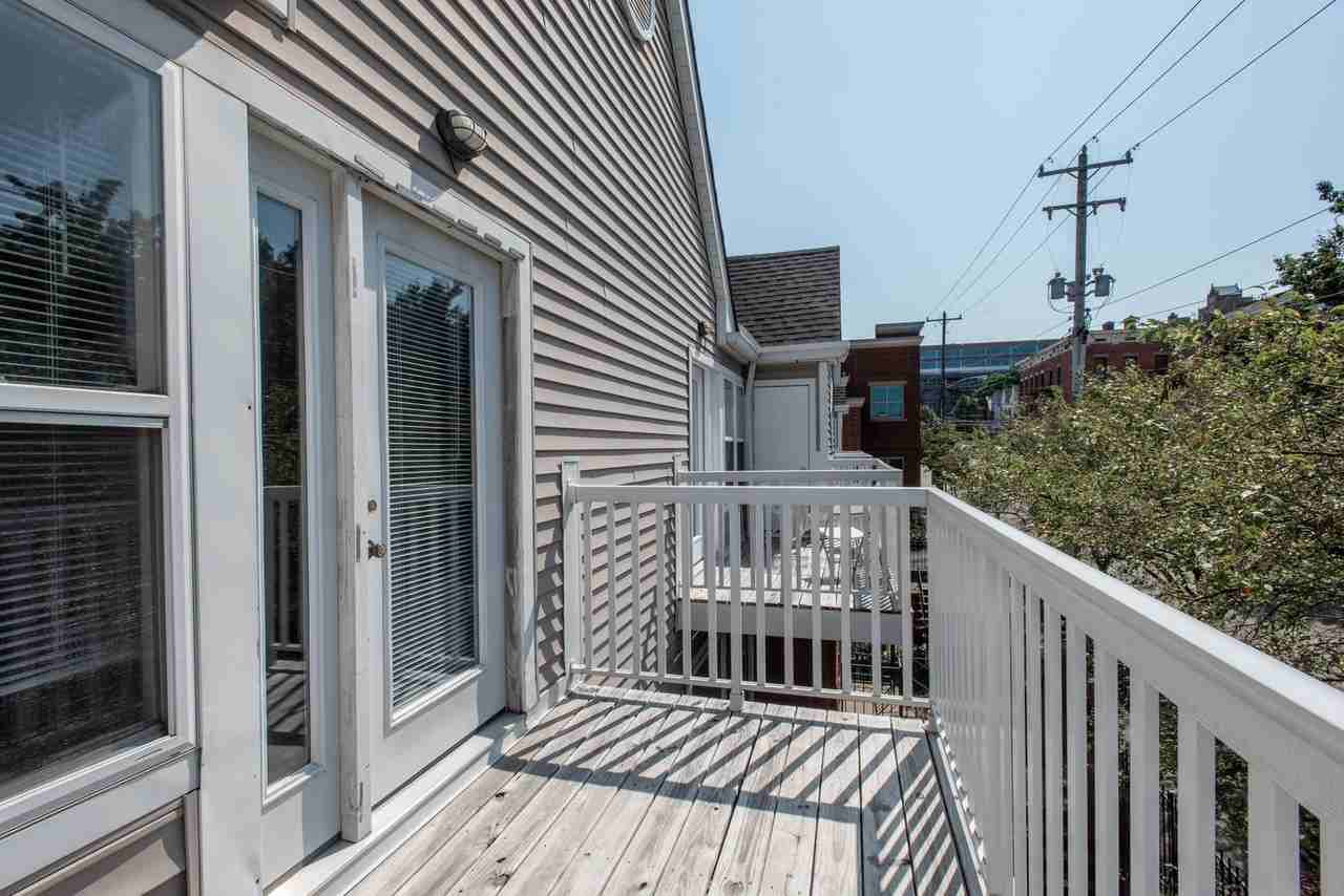 Walk to UC & UC Medical | 1BR/2BR Apartments - Photo 2 of 45