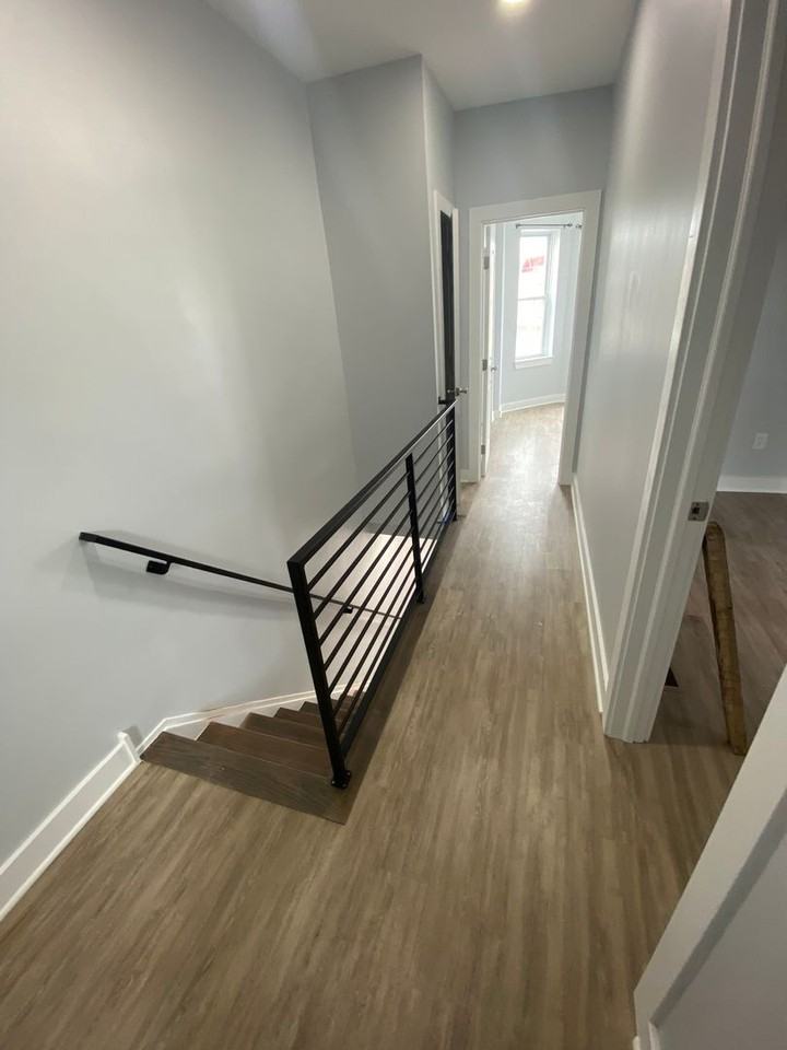 1231 S Peach St - Photo 5 of 11