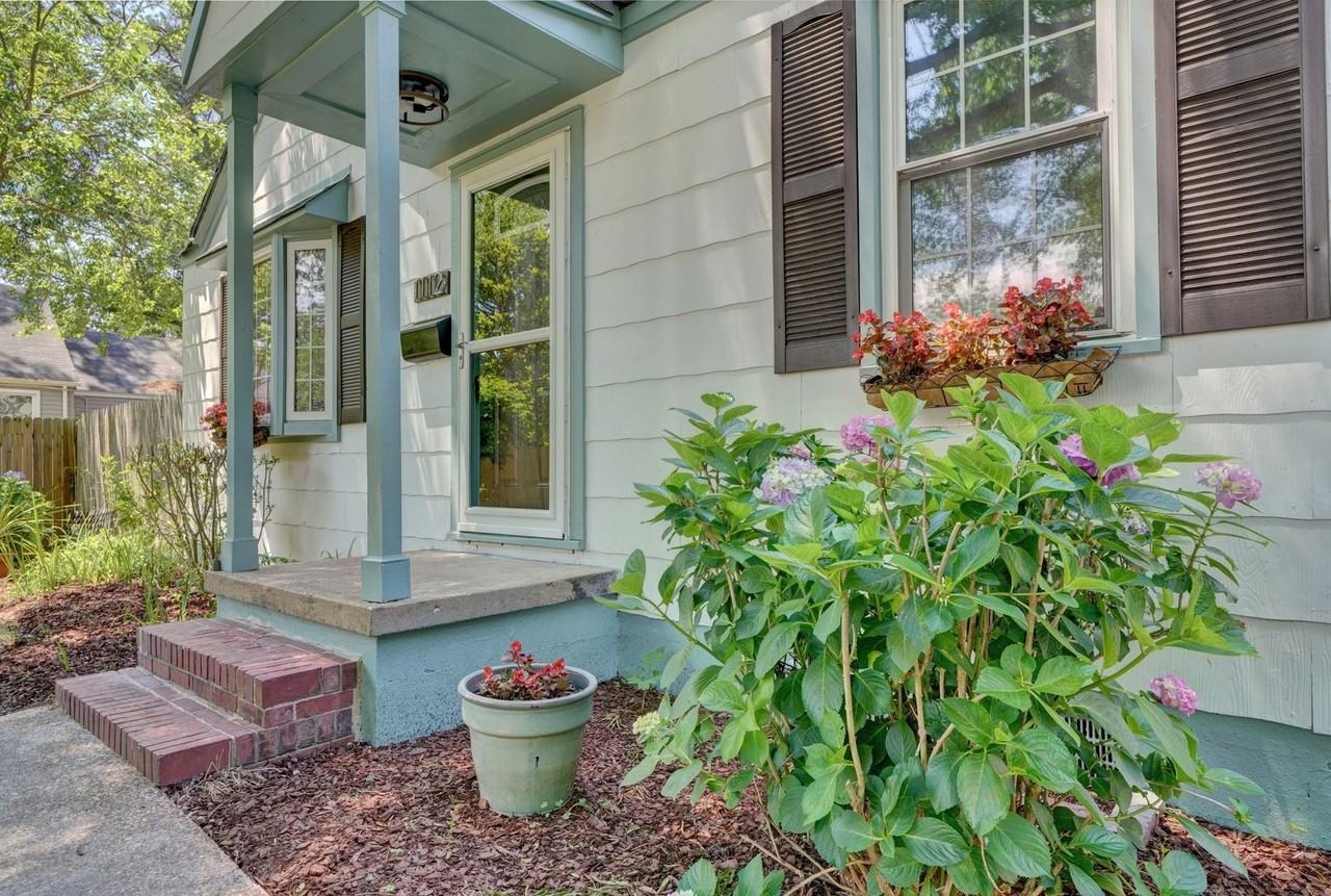 1112 Bill St - Photo 5 of 34