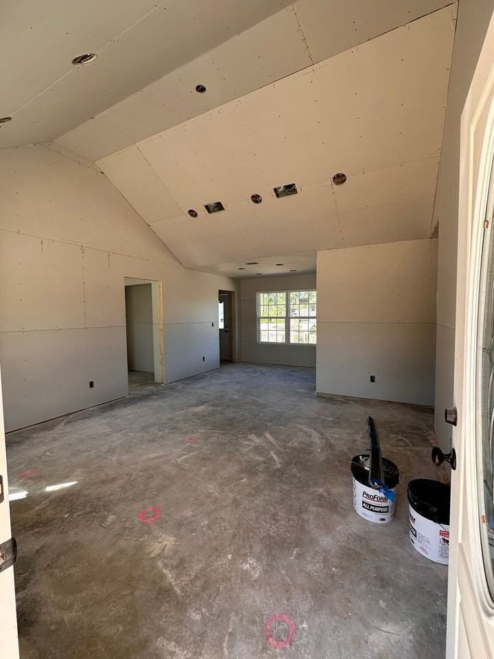 1911 Aimwell Rd - Photo 2 of 19