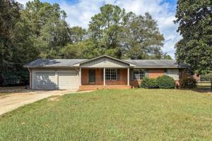 featured image of 11 Parkwood Dr Ne