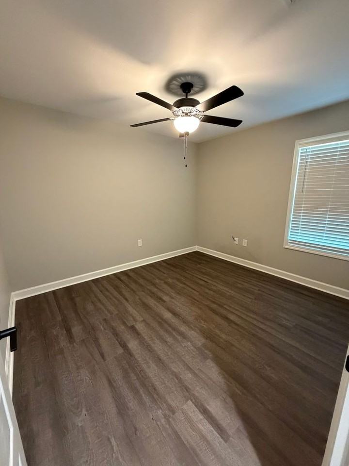 562 Gritney Rd - Photo 3 of 23