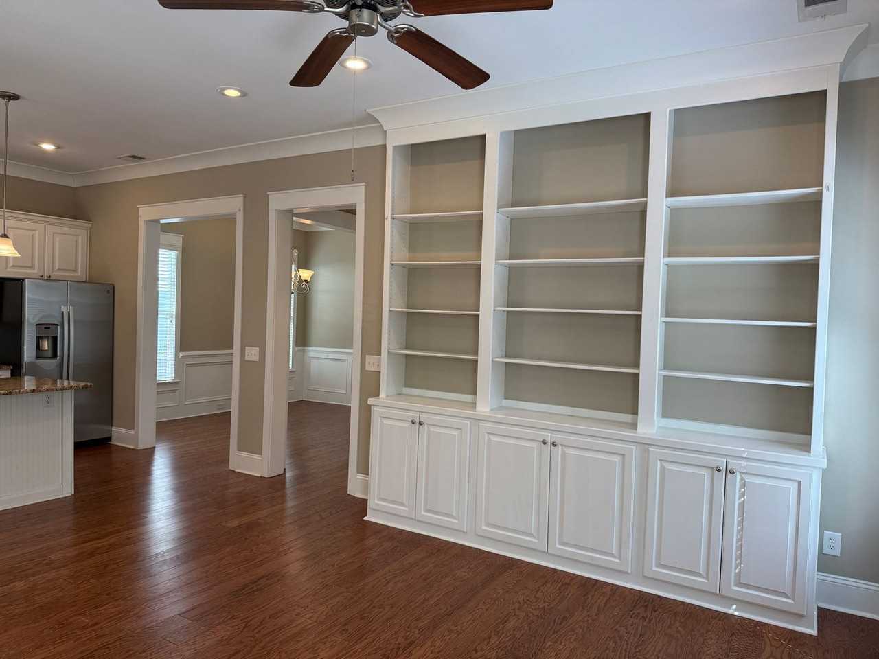 303 Newport Hill Ln - Photo 6 of 30