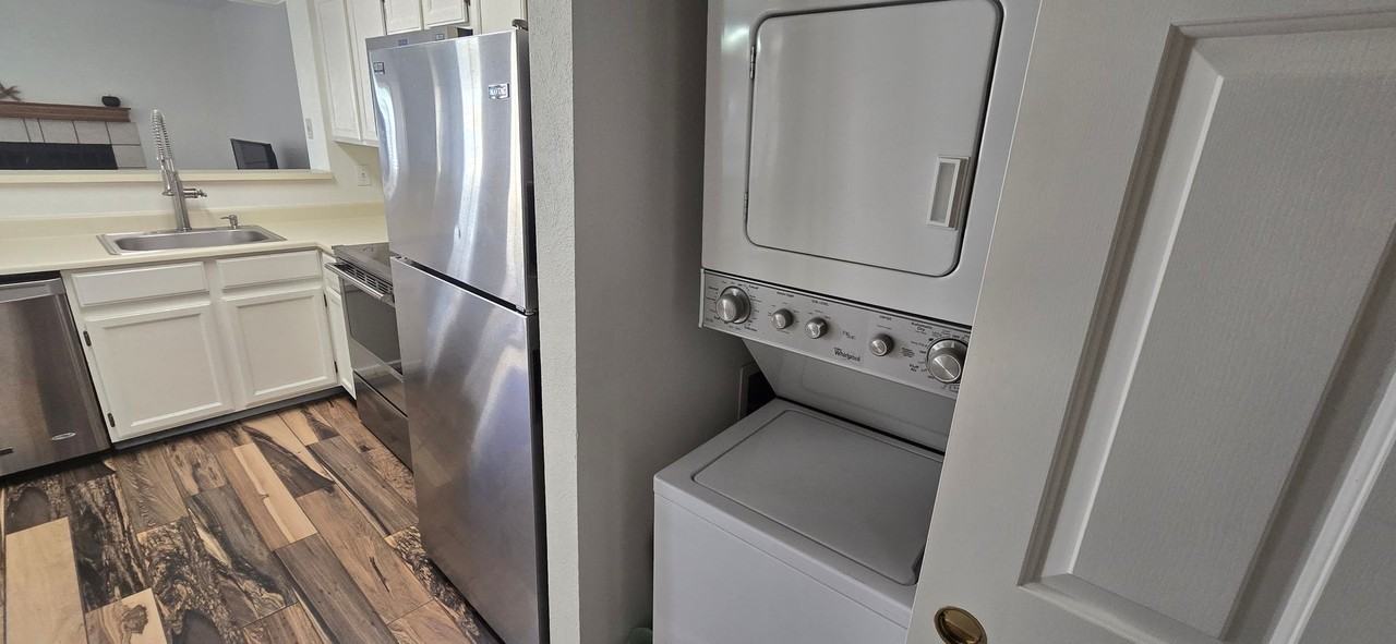 4791 White Rock Cir #A - Photo 5 of 19