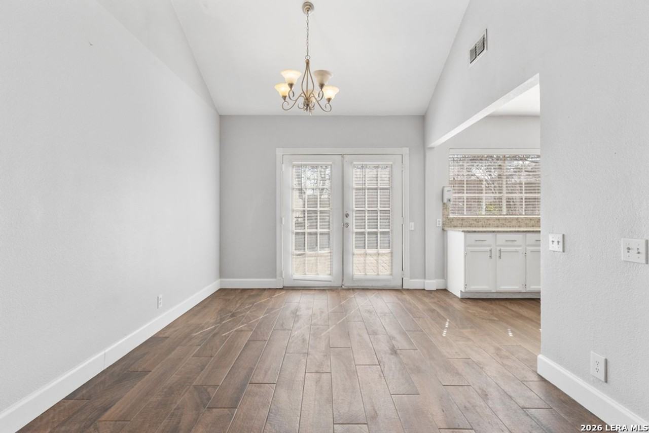 9135 Rue De Lis - Photo 6 of 26