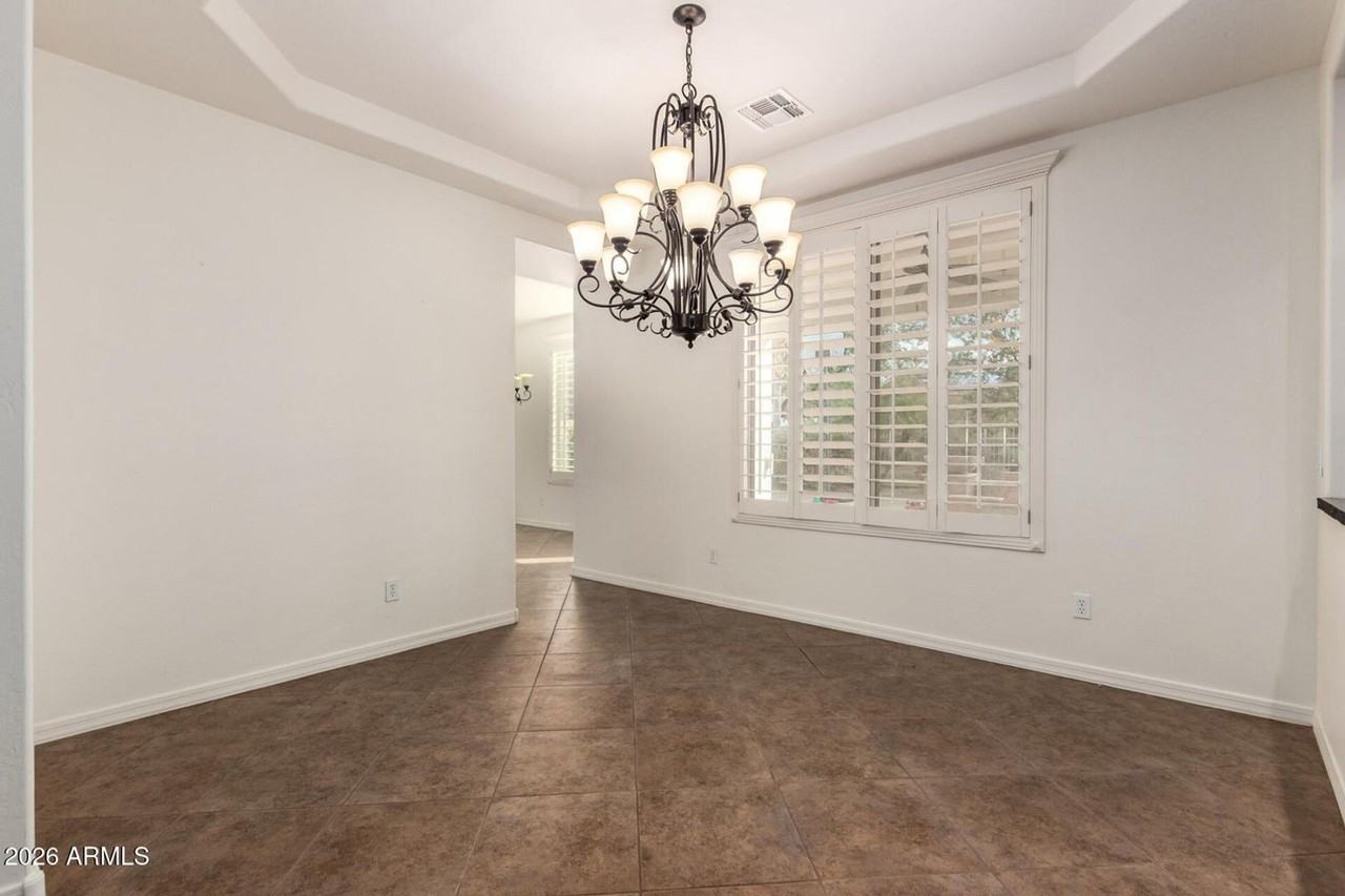 5515 W Tether Trl - Photo 7 of 43