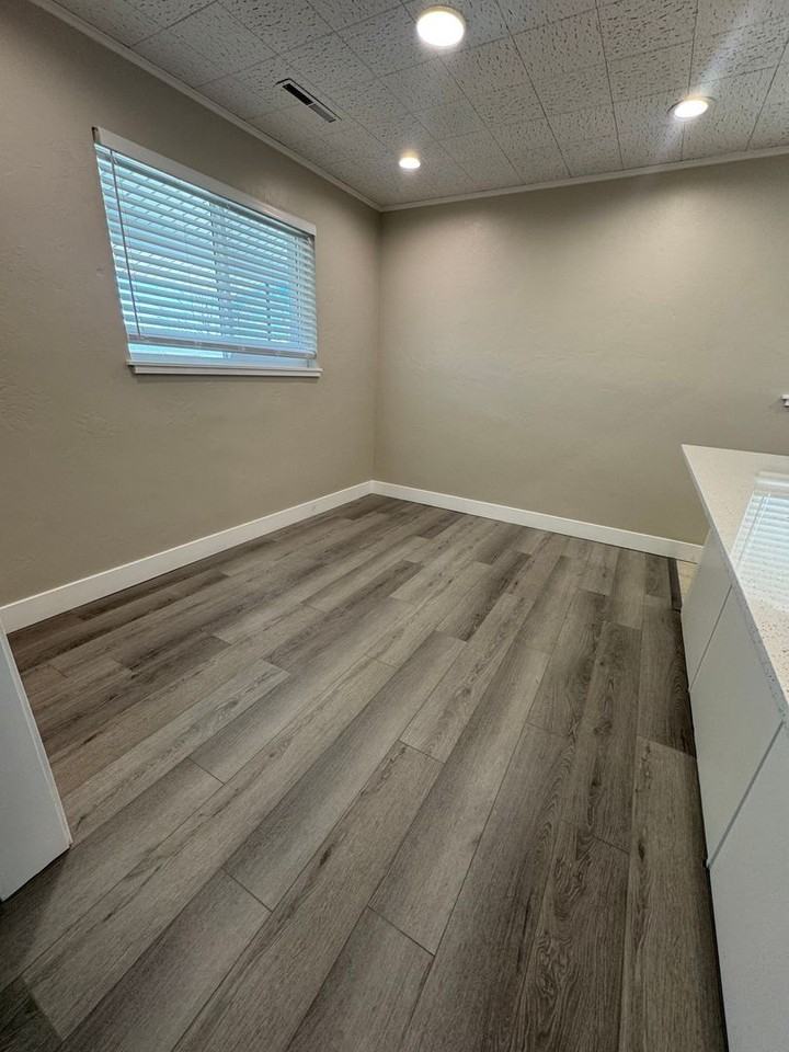 4785 W 4805 S - Photo 4 of 19