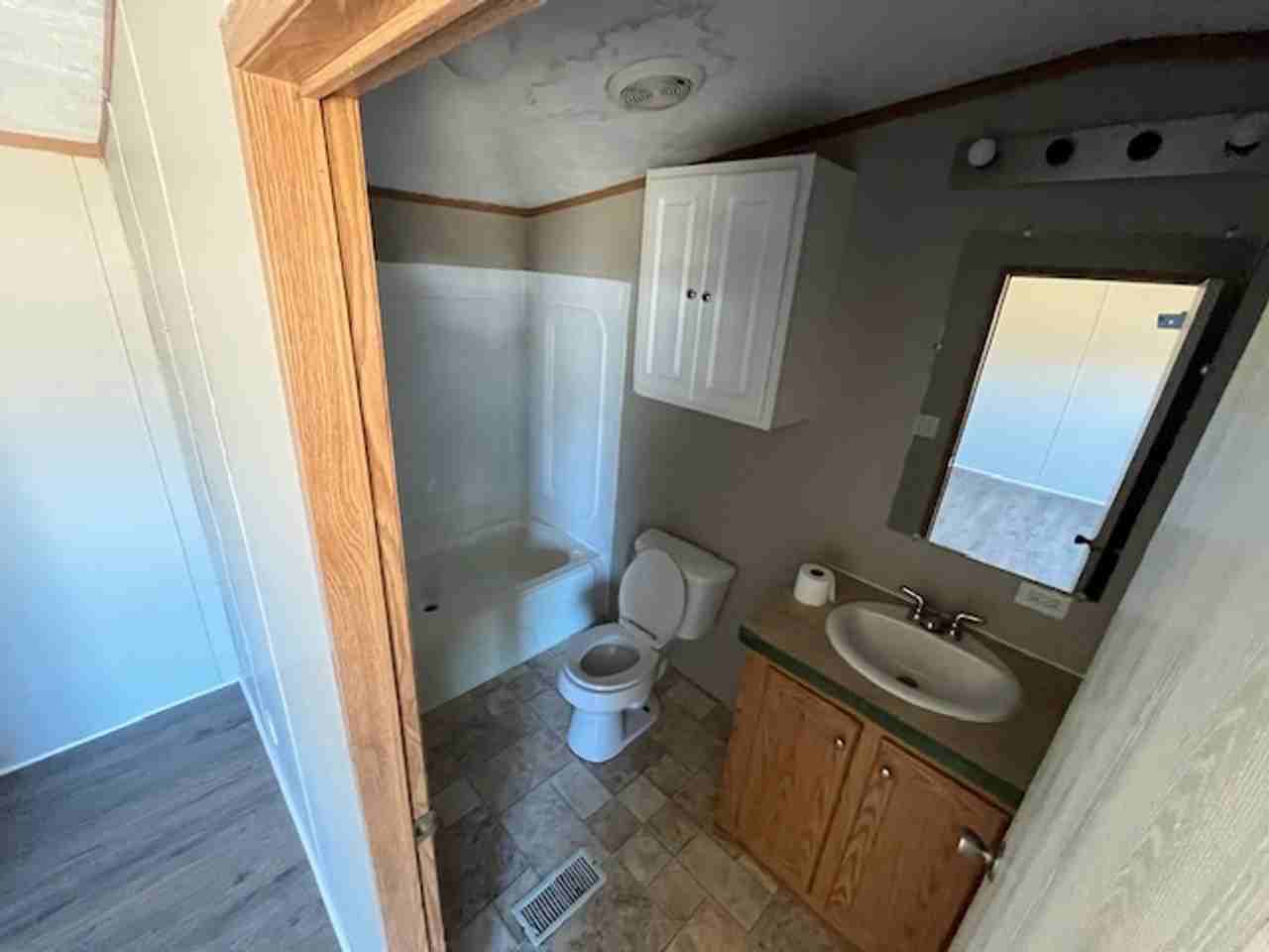 885 William Vause Ln - Photo 3 of 11