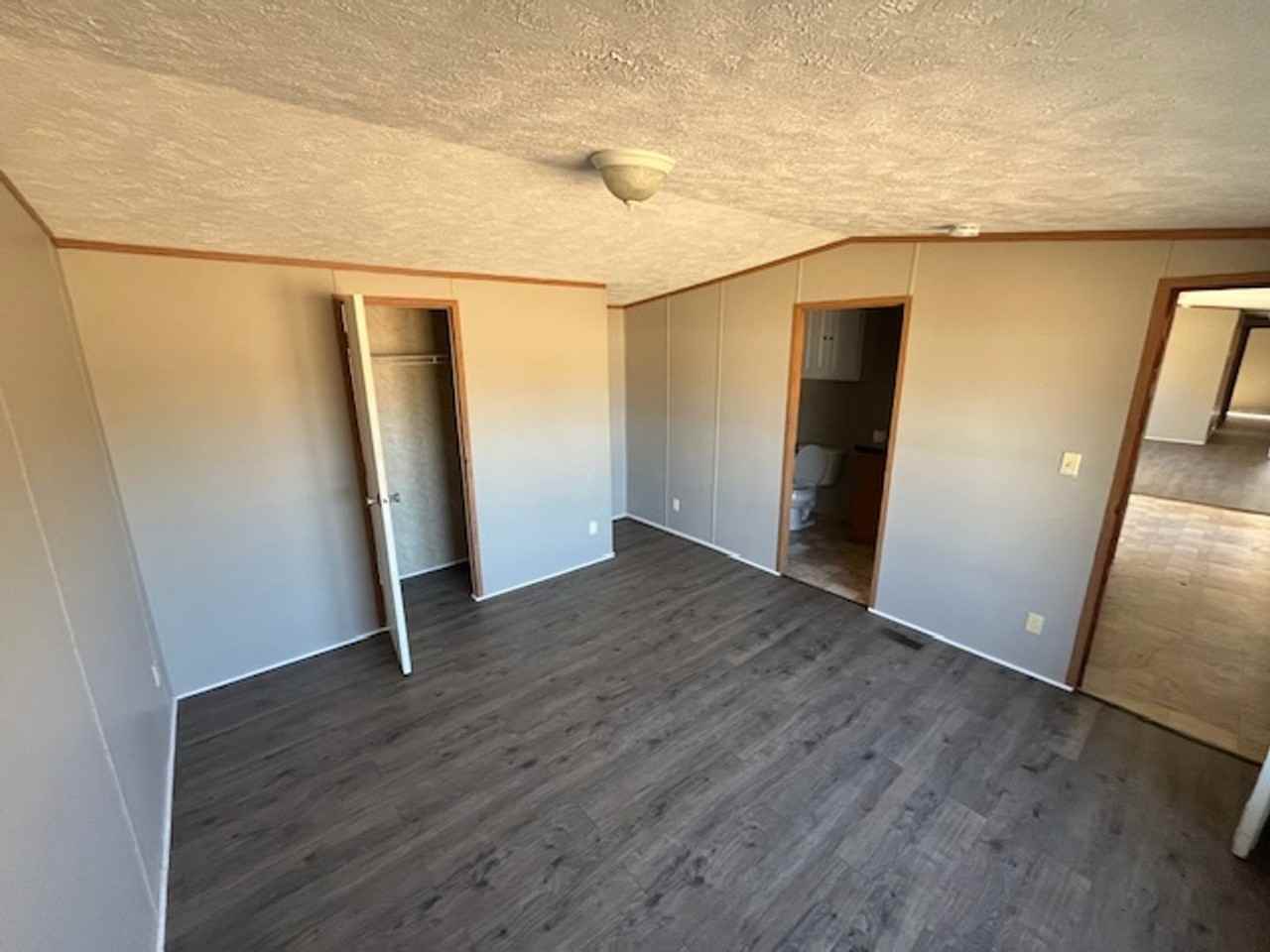 885 William Vause Ln - Photo 4 of 11