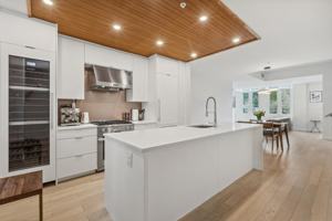 featured image of 6691 Nelson Ave