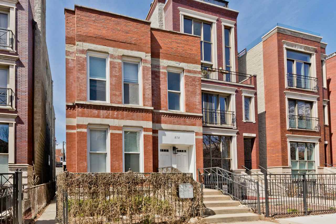 858 N Paulina St #CH - Photo 2 of 3