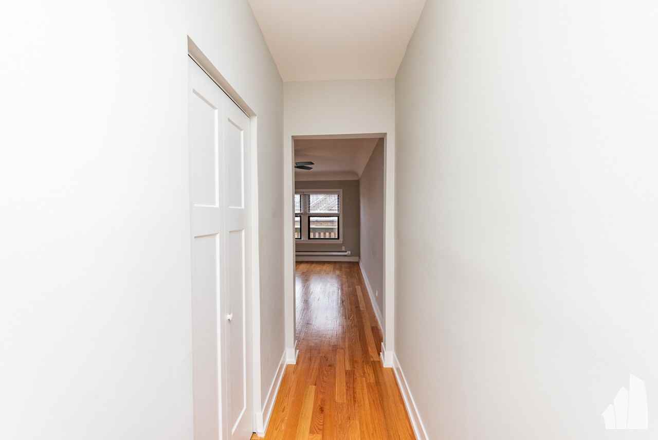 545 Chestnut St #545-203 - Photo 4 of 14