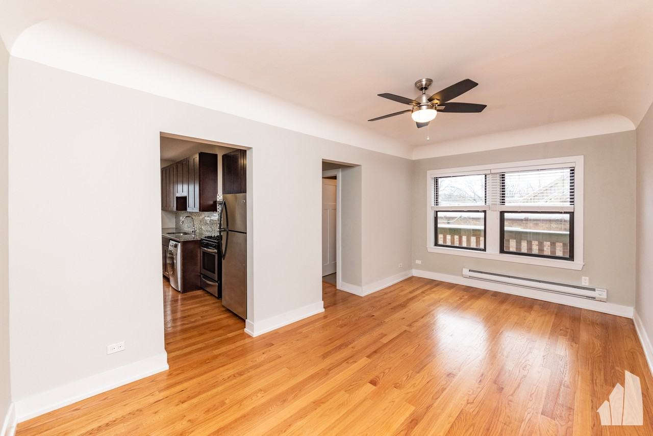 545 Chestnut St #545-203 - Photo 5 of 14