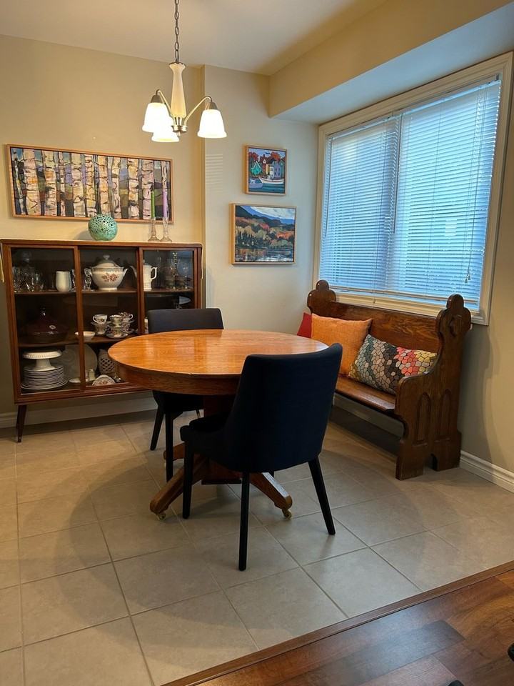 1418 Simcoe St S - Photo 6 of 11