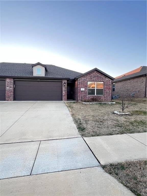 431 Red Robin St - Photo 2 of 23