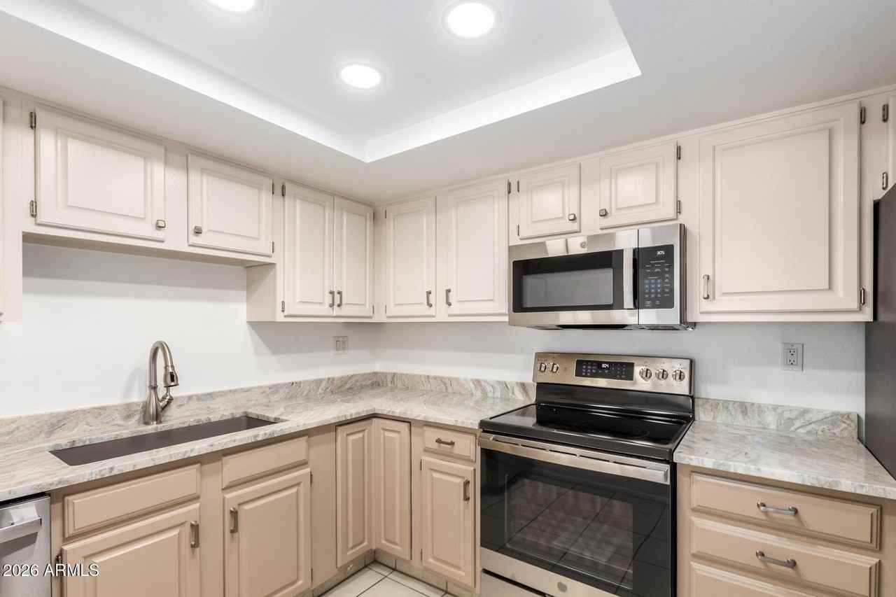 7840 E Camelback Rd Unit 309 #309 - Photo 5 of 44