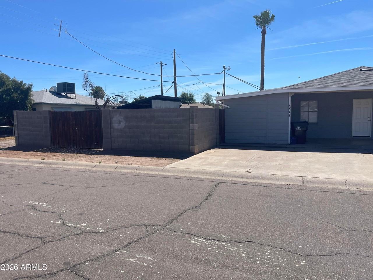 1811 N 44th St - Photo 7 of 30