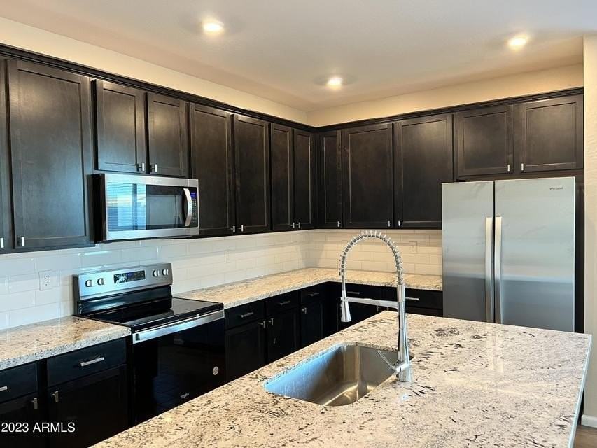 2055 E Brooklyn Dr - Photo 4 of 21