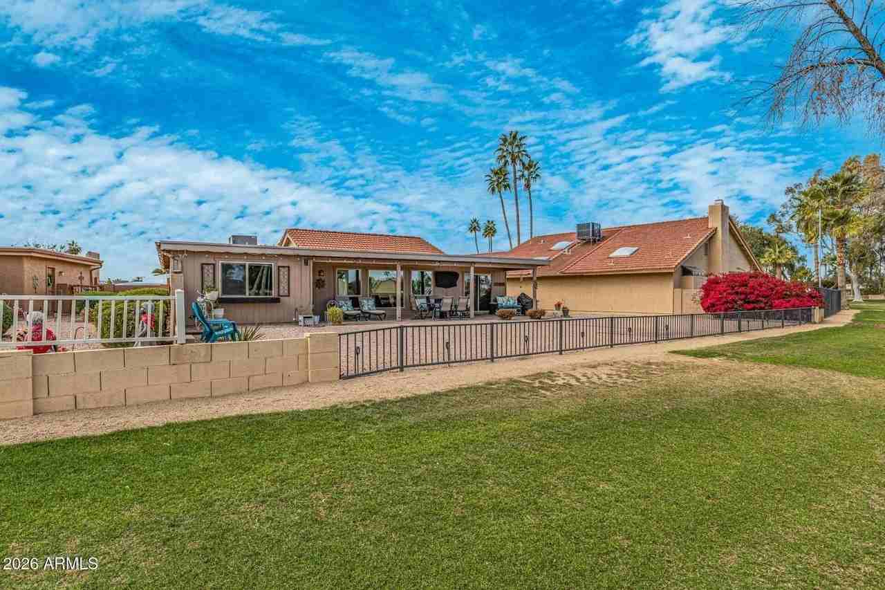 26241 S Lakemont Dr - Photo 5 of 24