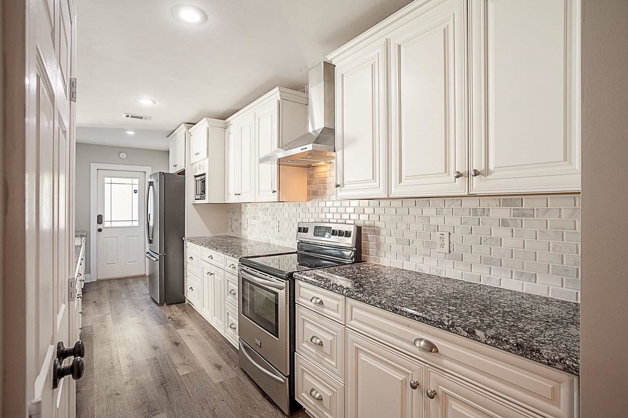 1171 Park Meadow Dr - Photo 7 of 26