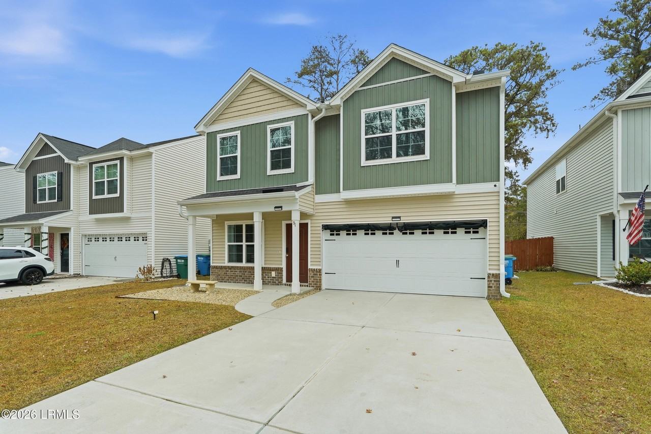 91 Chestnut St - Photo 3 of 25