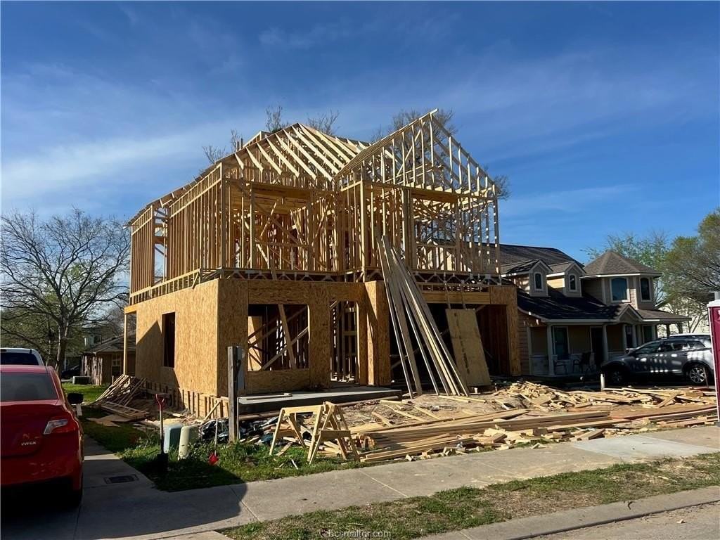 1709 Boardwalk Ct - Photo 7 of 8