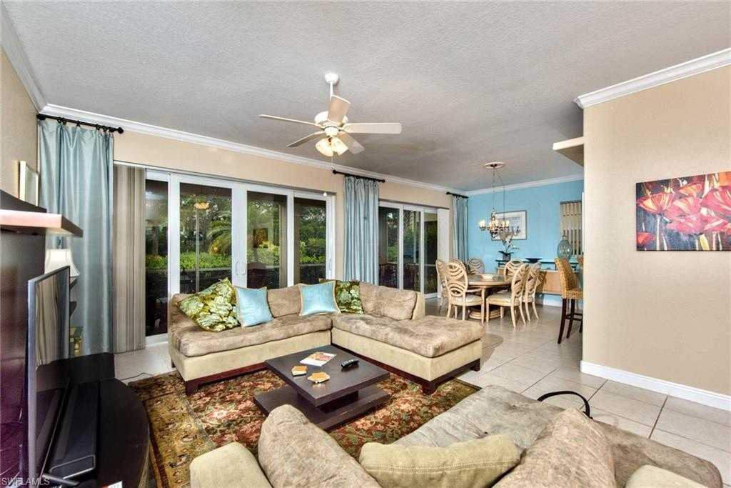 638 Vintage Reserve Cir Unit 2-B - Photo 4 of 31