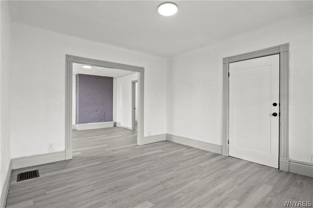 385 7th Street unit: Lower - Photo 5 of 16