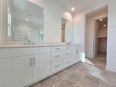 179 Yugen - Photo 2 of 8