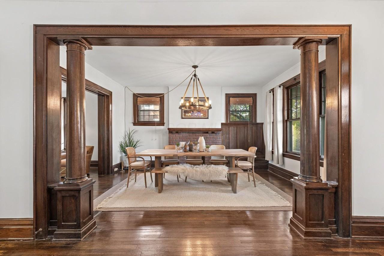 439 Thurman Ave - Photo 3 of 50