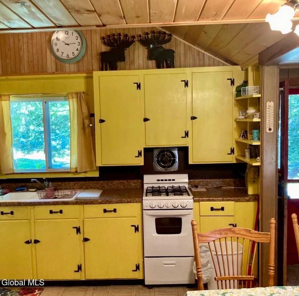 32 Gooseneck Rd - Photo 7 of 7