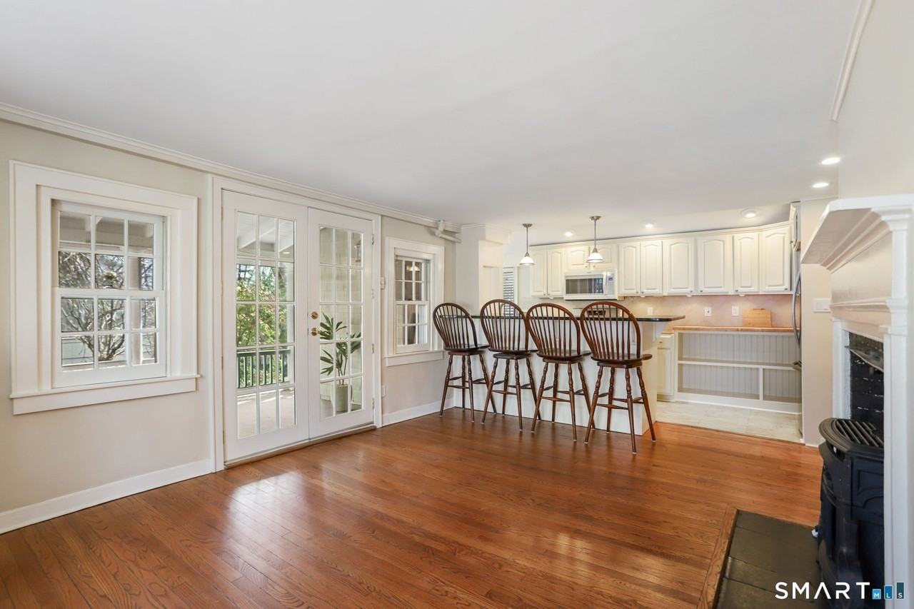 410 Wilton Rd W - Photo 5 of 24